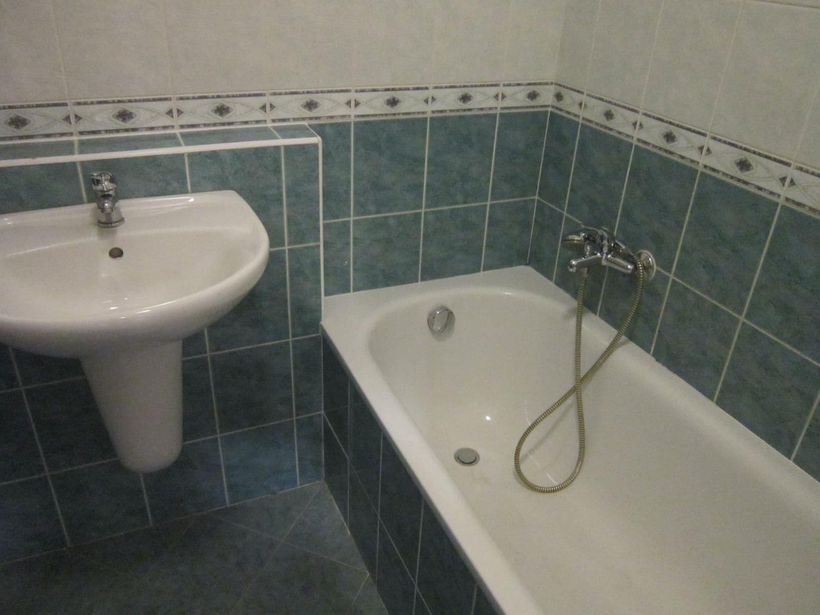 Prenájom bytu 2-izbový 38 m², Hnězdenská, Praha, Praha Prenájom bytu 2-izbový 38 m², Hnězdenská, Praha, Praha