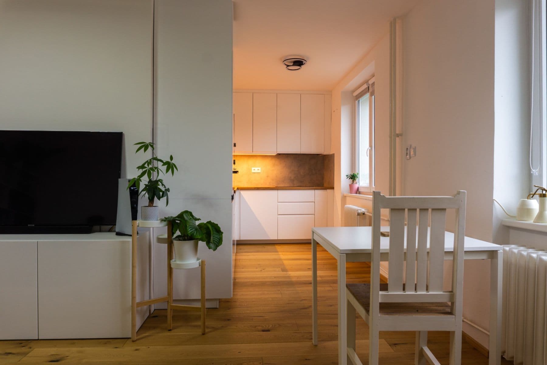 Prenájom bytu 3-izbový 65 m², Slévačská, Praha, Praha Prenájom bytu 3-izbový 65 m², Slévačská, Praha, Praha