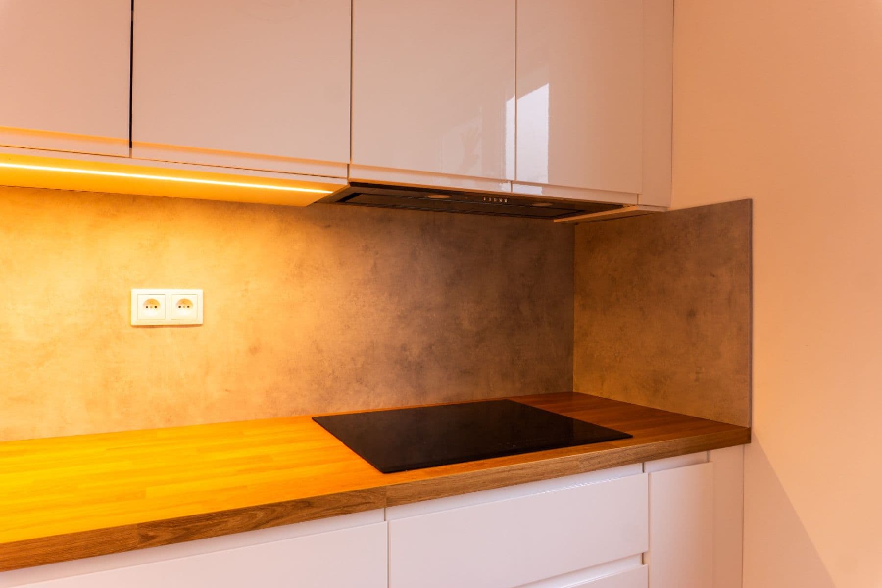 Prenájom bytu 3-izbový 65 m², Slévačská, Praha, Praha Prenájom bytu 3-izbový 65 m², Slévačská, Praha, Praha