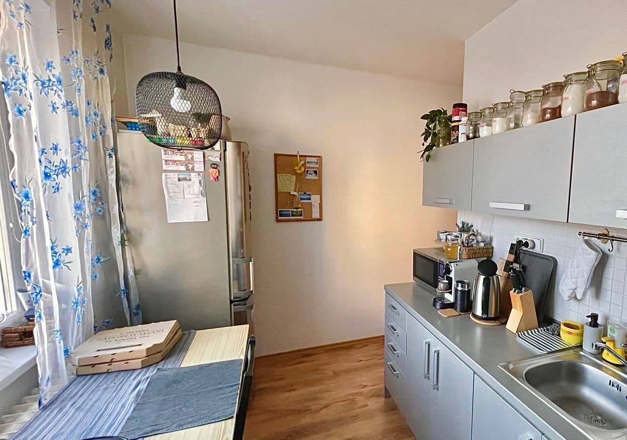 Predaj bytu 3-izbový 65 m², Družicová, Ružinov, Bratislavský kraj Predaj bytu 3-izbový 65 m², Družicová, Ružinov, Bratislavský kraj