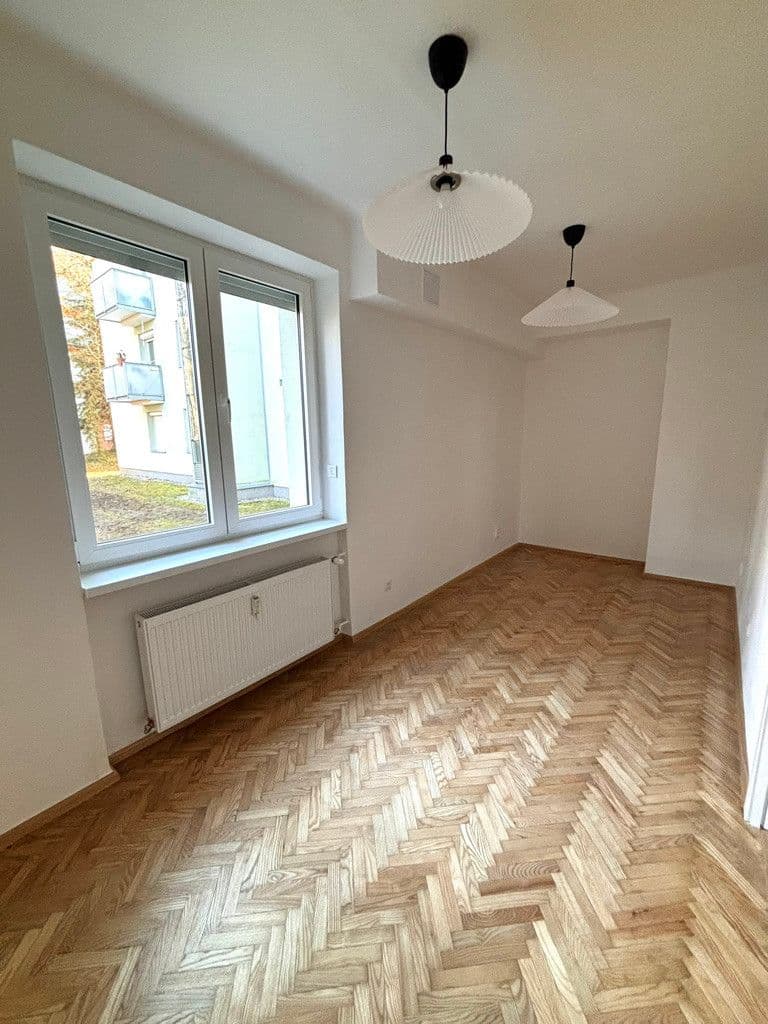 Prenájom bytu 2-izbový 51 m², Na Okraji, Praha, Praha Prenájom bytu 2-izbový 51 m², Na Okraji, Praha, Praha