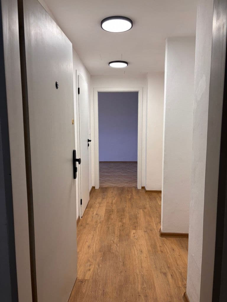 Prenájom bytu 2-izbový 51 m², Na Okraji, Praha, Praha Prenájom bytu 2-izbový 51 m², Na Okraji, Praha, Praha