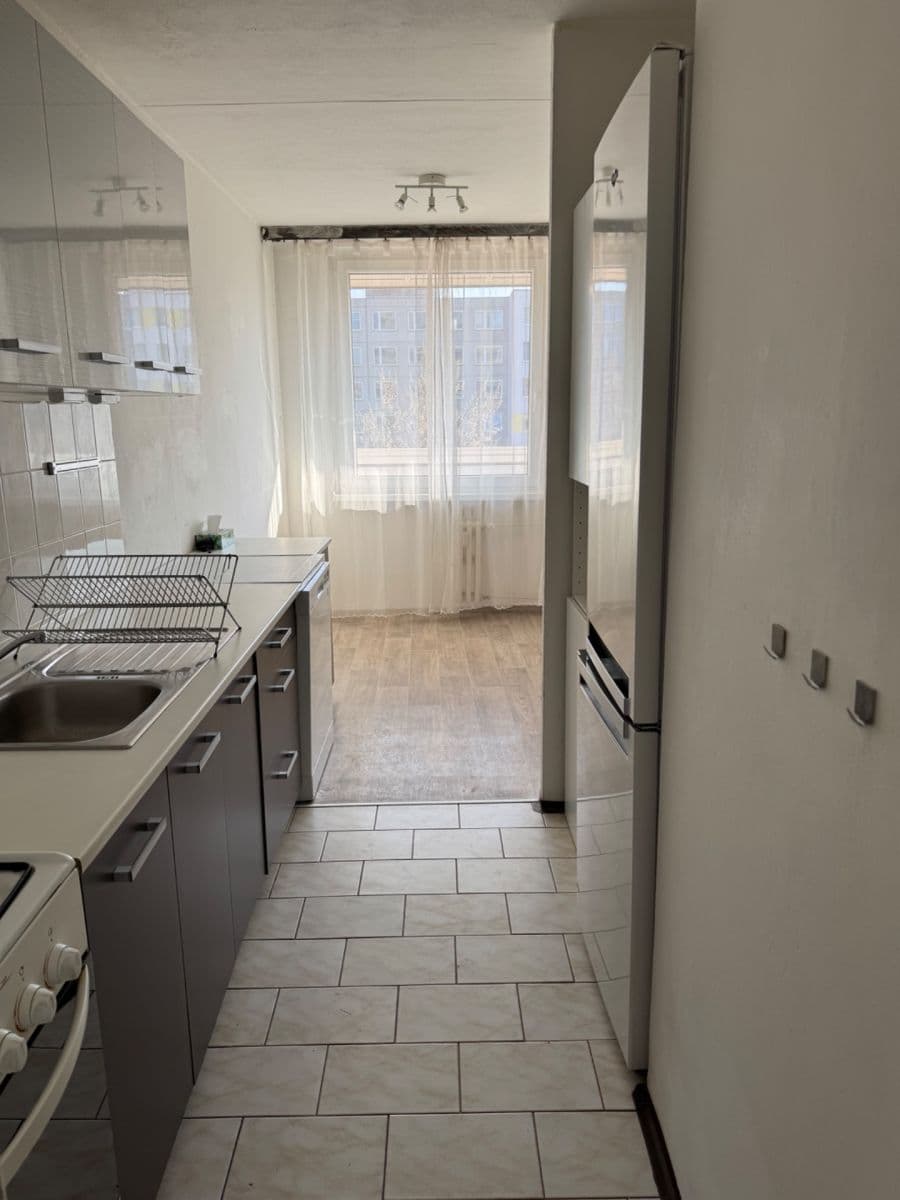 Prenájom bytu 3-izbový 76 m², Amforová, Praha, Praha Prenájom bytu 3-izbový 76 m², Amforová, Praha, Praha