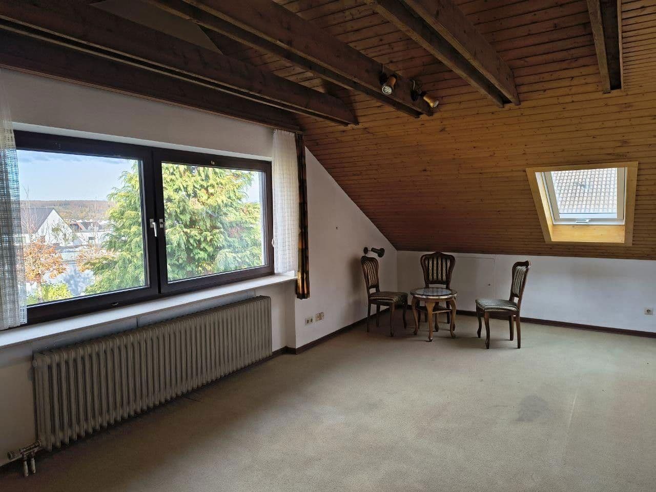 Predaj domu 164 m², pozemek 361 m², Waldbronn, Bádensko-Wurttembersko Predaj domu 164 m², pozemek 361 m², Waldbronn, Bádensko-Wurttembersko
