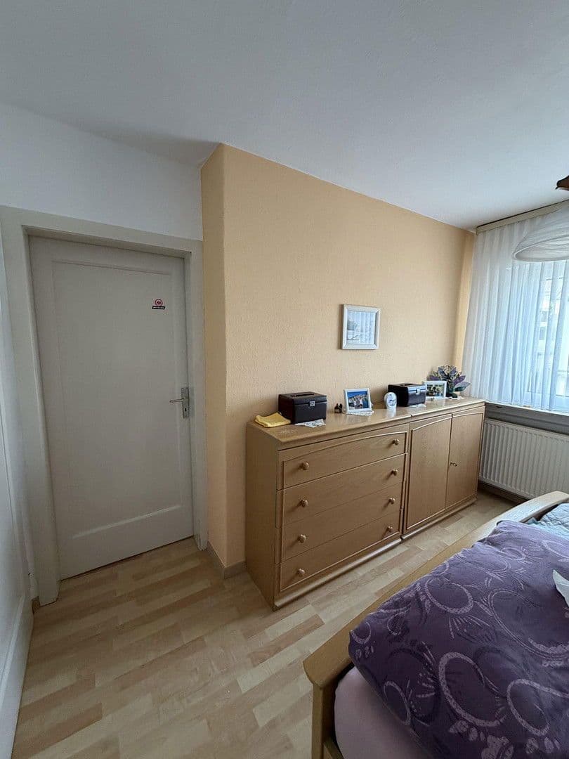 Predaj domu 246 m², pozemek 625 m², Sudetenstrasse 2, Lollar, Hesensko Predaj domu 246 m², pozemek 625 m², Sudetenstrasse 2, Lollar, Hesensko