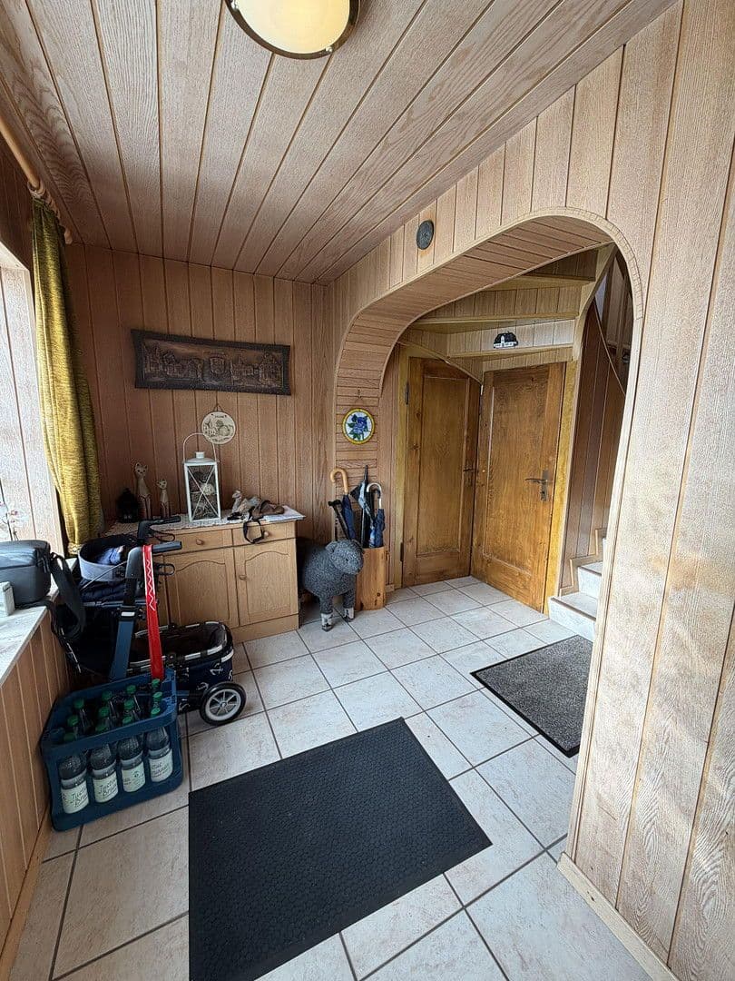 Predaj domu 246 m², pozemek 625 m², Sudetenstrasse 2, Lollar, Hesensko Predaj domu 246 m², pozemek 625 m², Sudetenstrasse 2, Lollar, Hesensko