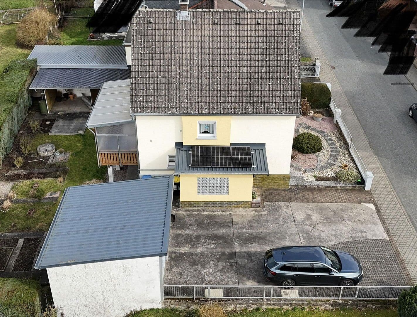 Predaj domu 246 m², pozemek 625 m², Sudetenstrasse 2, Lollar, Hesensko Predaj domu 246 m², pozemek 625 m², Sudetenstrasse 2, Lollar, Hesensko