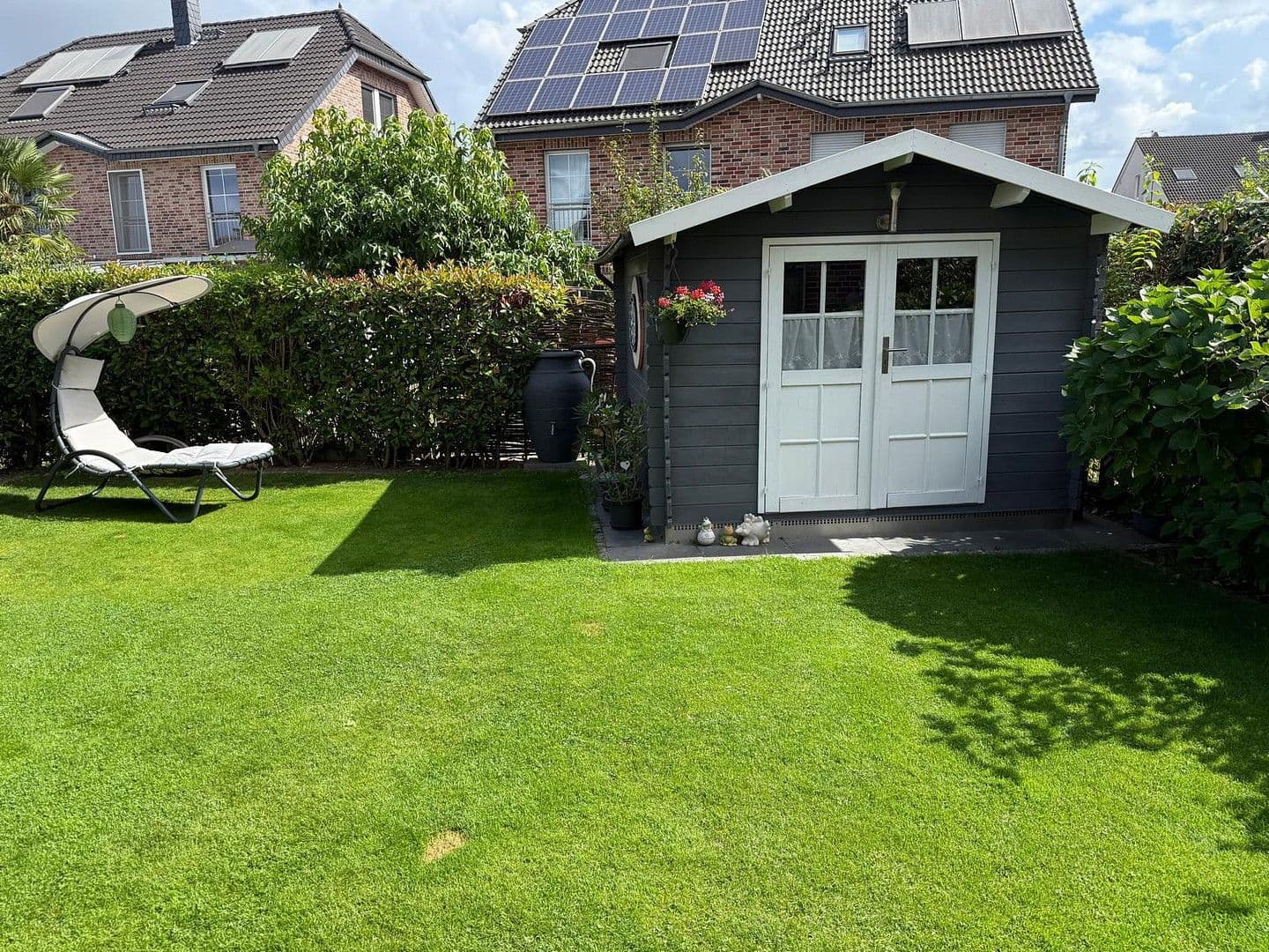 Predaj domu 146 m², pozemek 244 m², Duisburg - Rheinhausen, Severné Porýnie - Westfálsko Predaj domu 146 m², pozemek 244 m², Duisburg - Rheinhausen, Severné Porýnie - Westfálsko