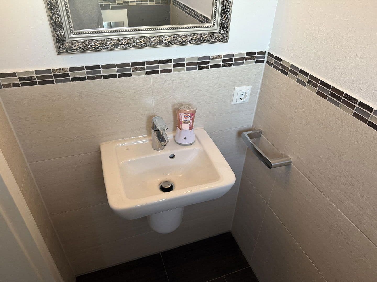 Predaj domu 146 m², pozemek 244 m², Duisburg - Rheinhausen, Severné Porýnie - Westfálsko Predaj domu 146 m², pozemek 244 m², Duisburg - Rheinhausen, Severné Porýnie - Westfálsko