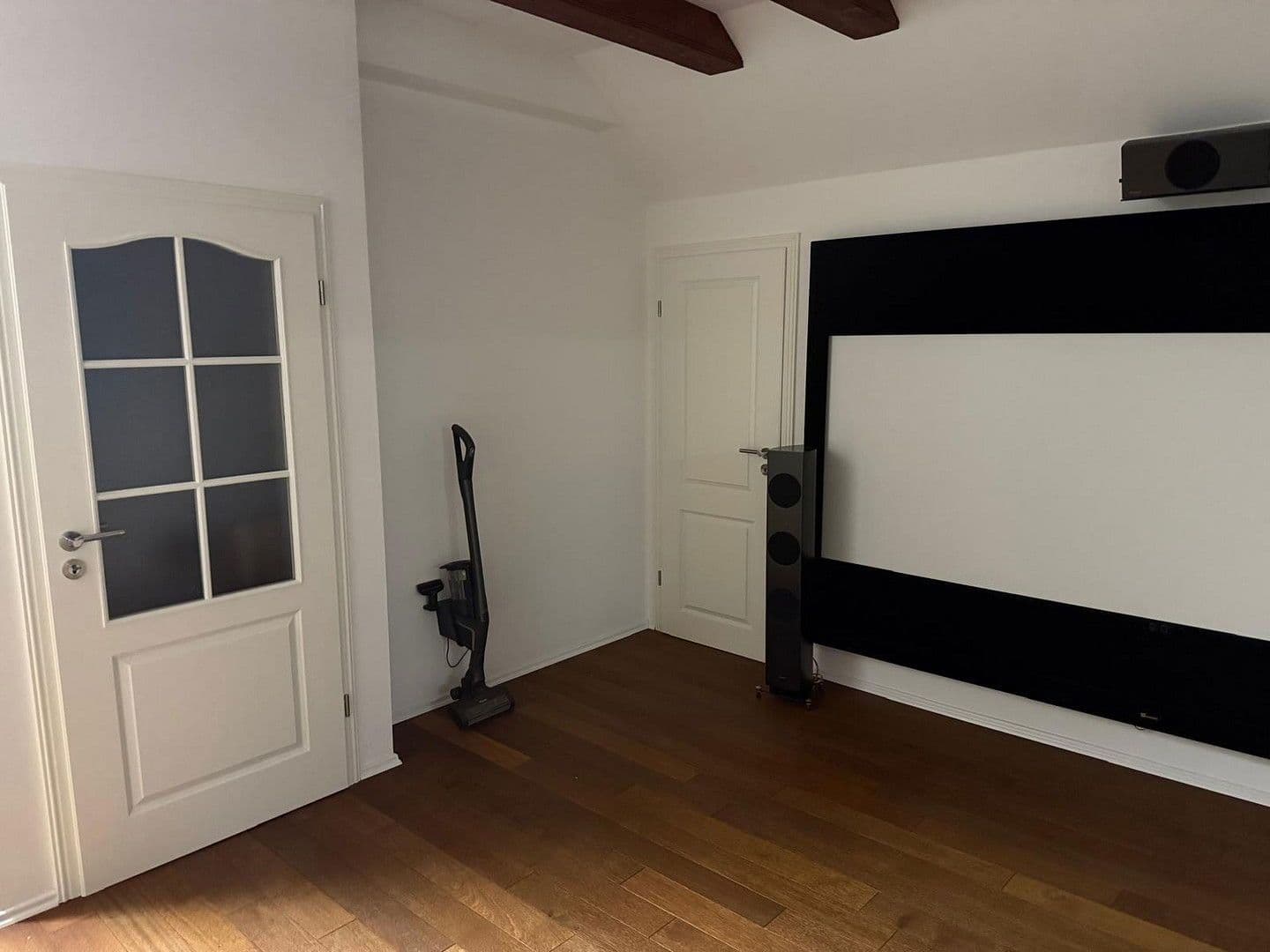 Predaj domu 146 m², pozemek 244 m², Duisburg - Rheinhausen, Severné Porýnie - Westfálsko Predaj domu 146 m², pozemek 244 m², Duisburg - Rheinhausen, Severné Porýnie - Westfálsko