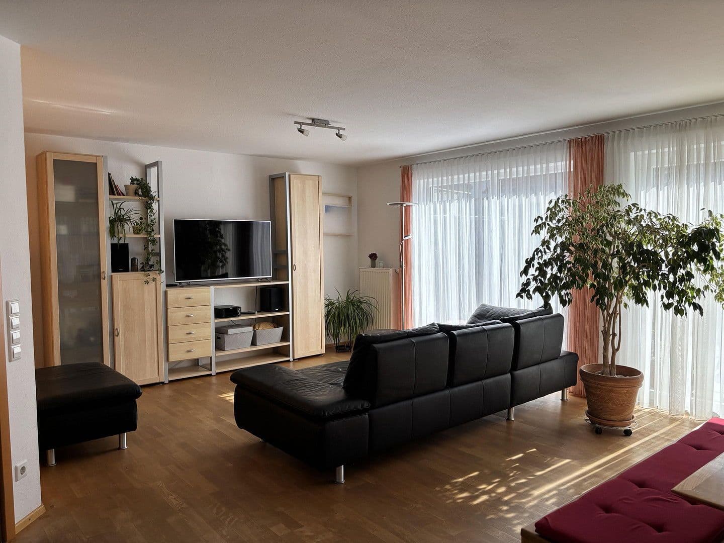 Predaj domu 158 m², pozemek 250 m², Filderstadt, Bádensko-Wurttembersko Predaj domu 158 m², pozemek 250 m², Filderstadt, Bádensko-Wurttembersko