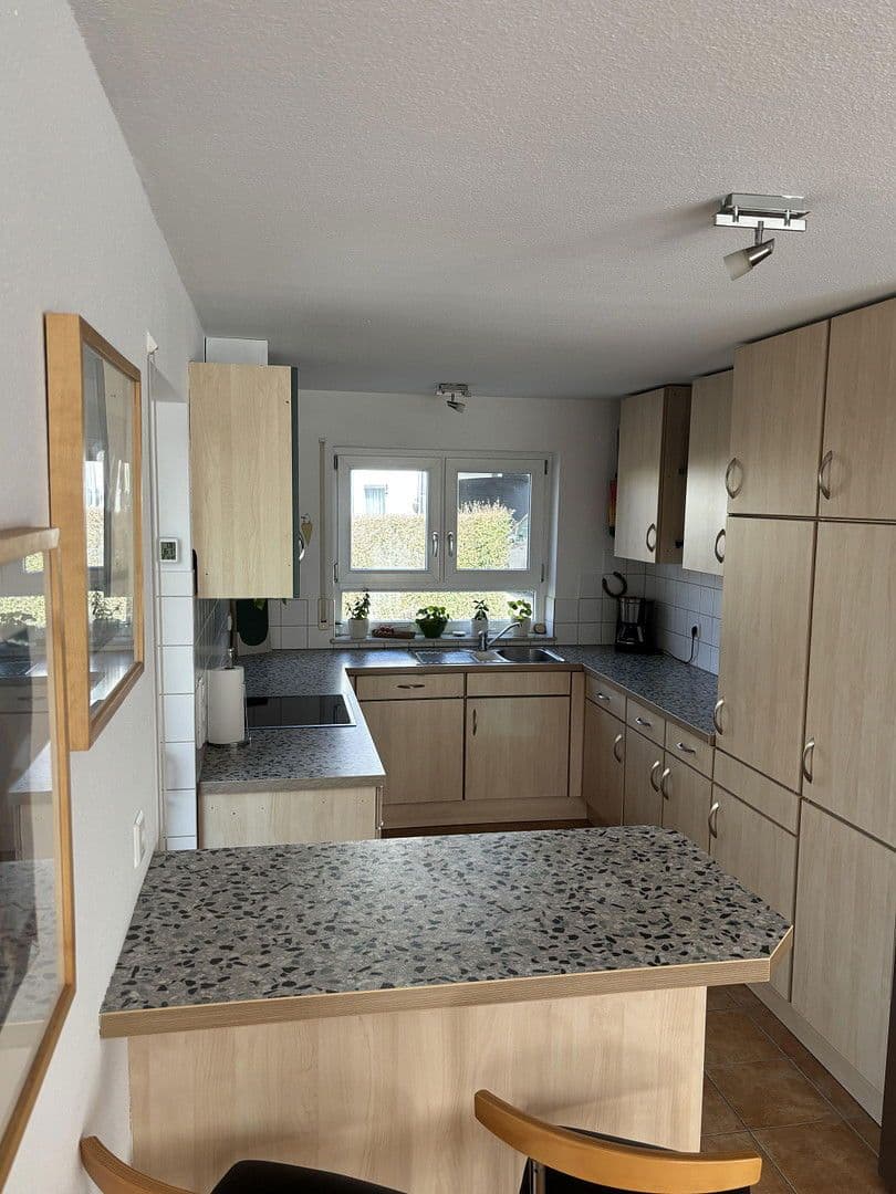 Predaj domu 158 m², pozemek 250 m², Filderstadt, Bádensko-Wurttembersko Predaj domu 158 m², pozemek 250 m², Filderstadt, Bádensko-Wurttembersko