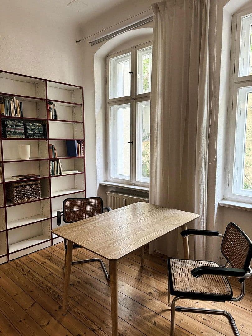 Prenájom bytu 2-izbový 54 m², Berlin, Berlín Prenájom bytu 2-izbový 54 m², Berlin, Berlín