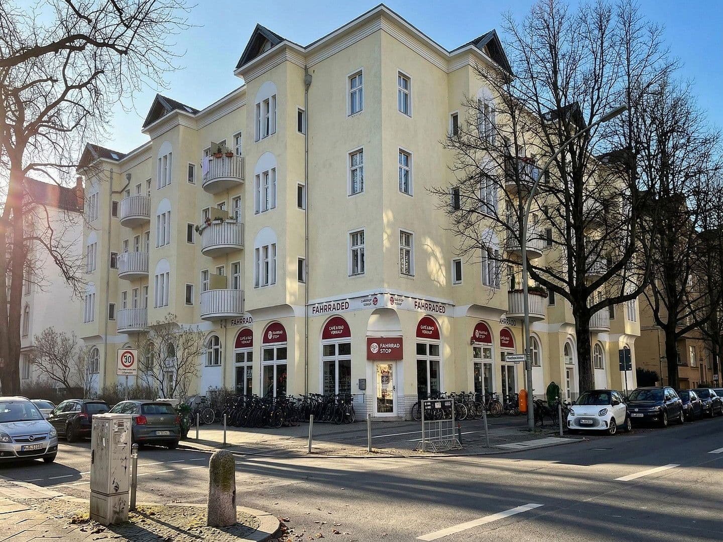 Prenájom bytu 2-izbový 54 m², Berlin, Berlín Prenájom bytu 2-izbový 54 m², Berlin, Berlín