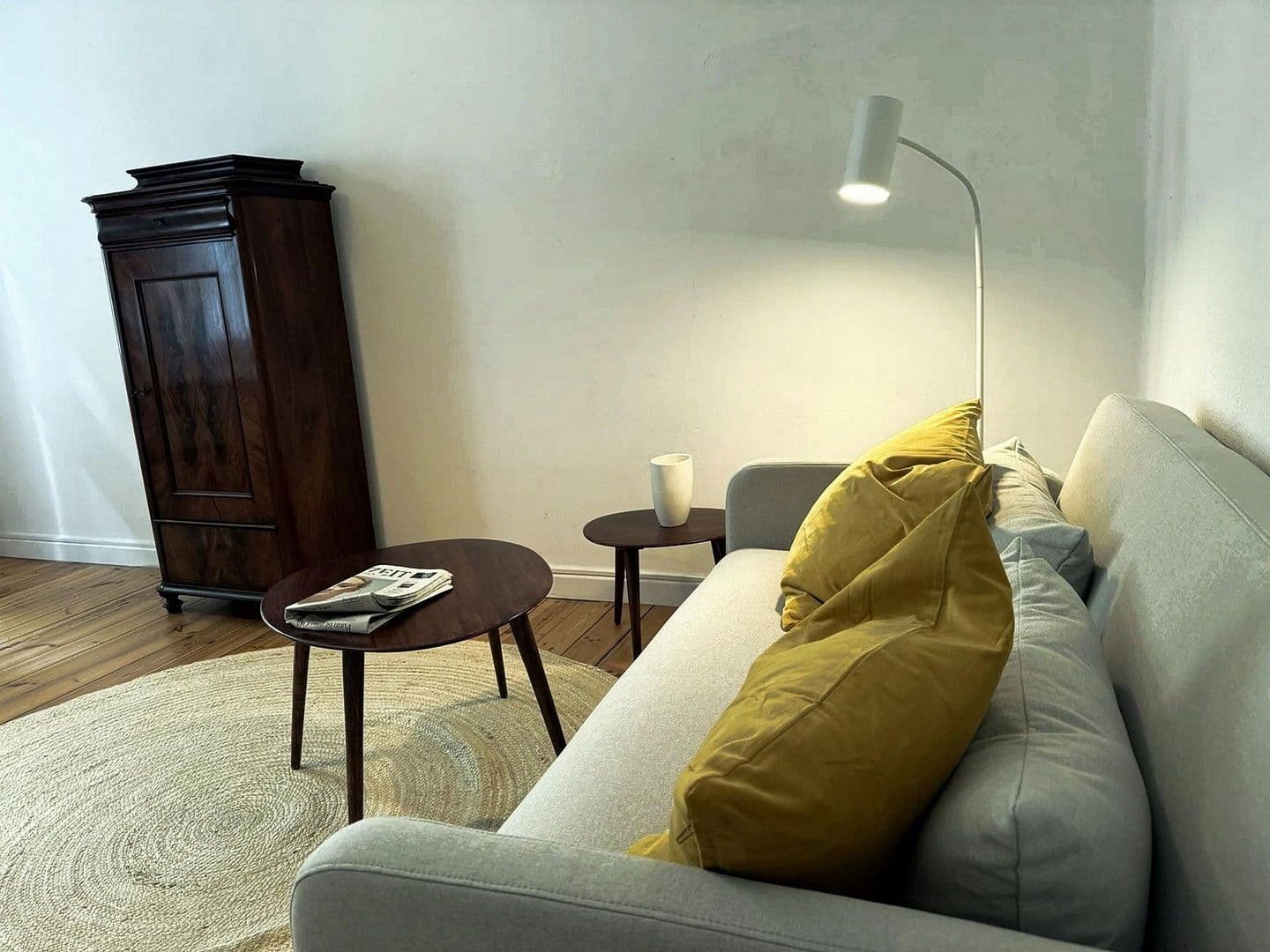 Prenájom bytu 2-izbový 54 m², Berlin, Berlín Prenájom bytu 2-izbový 54 m², Berlin, Berlín