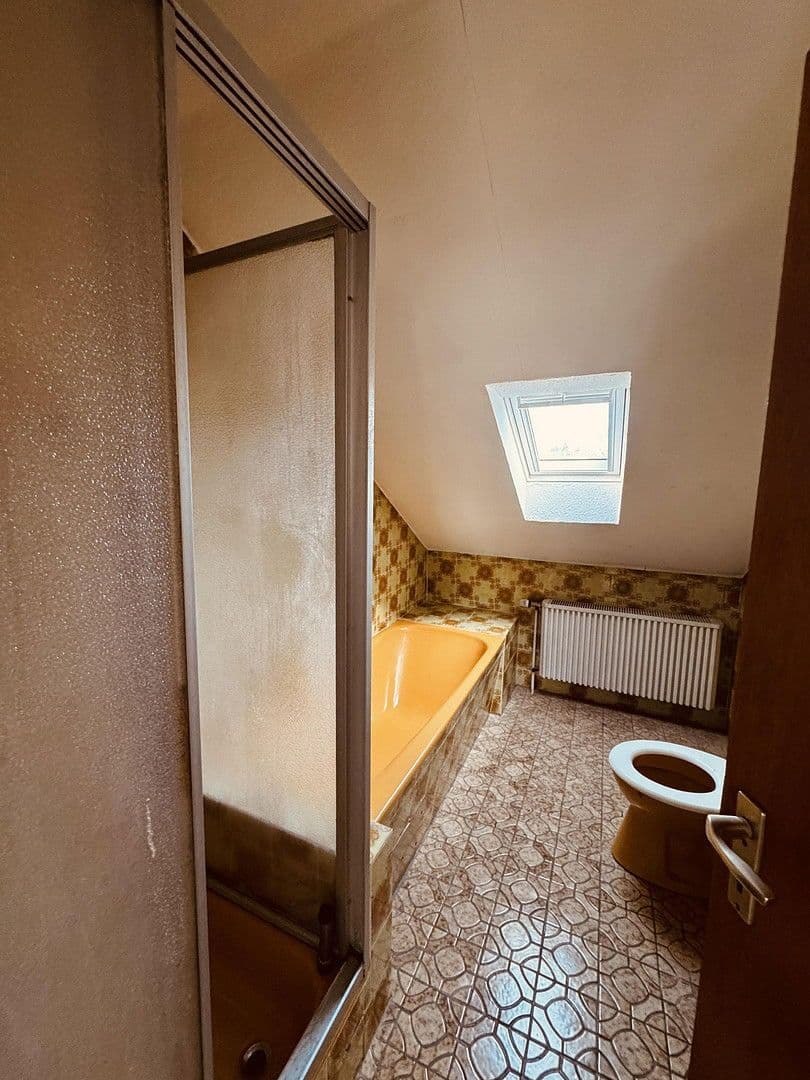 Predaj domu 178 m², pozemek 796 m², Büdingen, Hesensko Predaj domu 178 m², pozemek 796 m², Büdingen, Hesensko