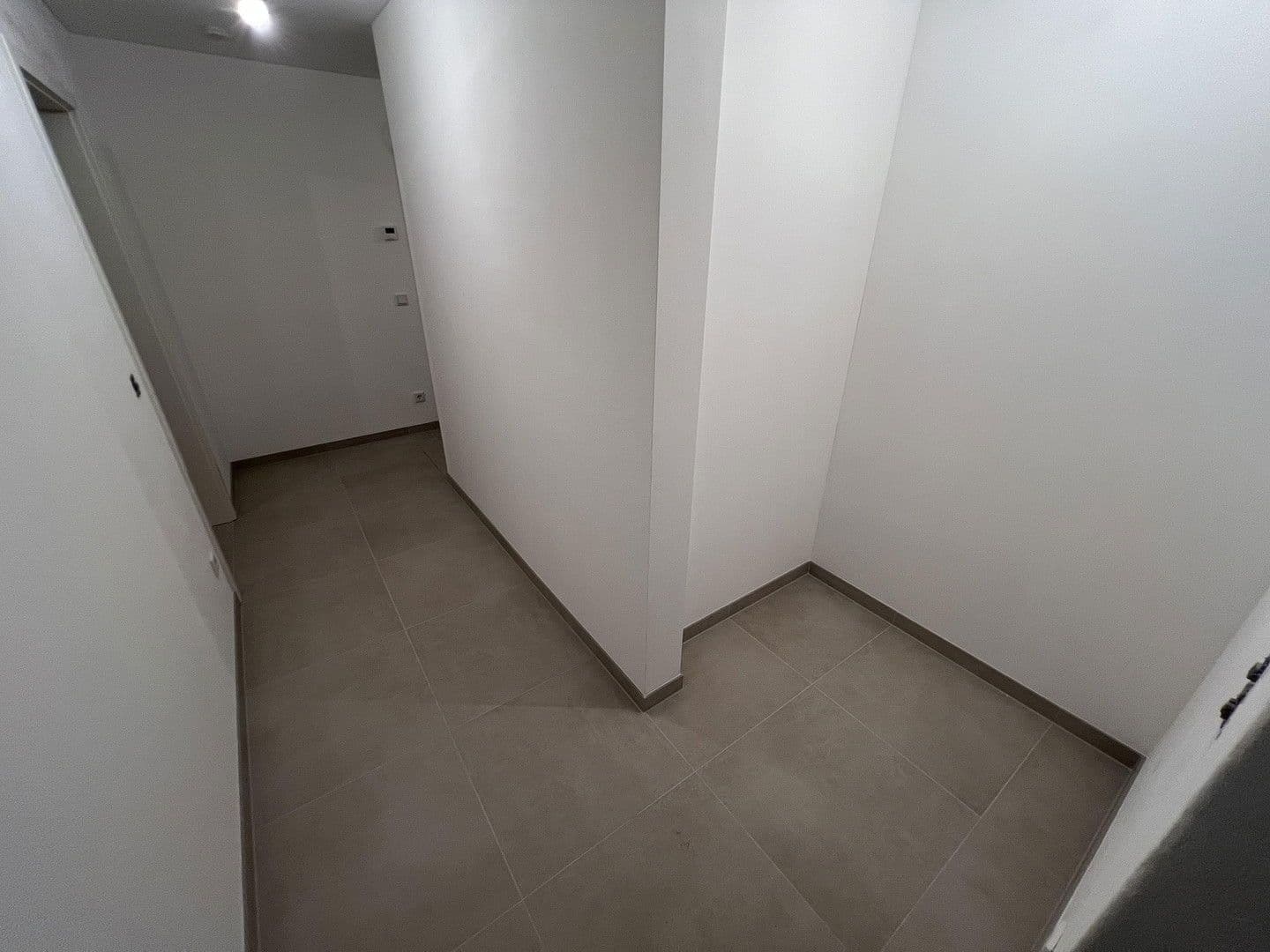 Prenájom bytu 4-izbový 92 m², Ammerndorf, Bavorsko Prenájom bytu 4-izbový 92 m², Ammerndorf, Bavorsko