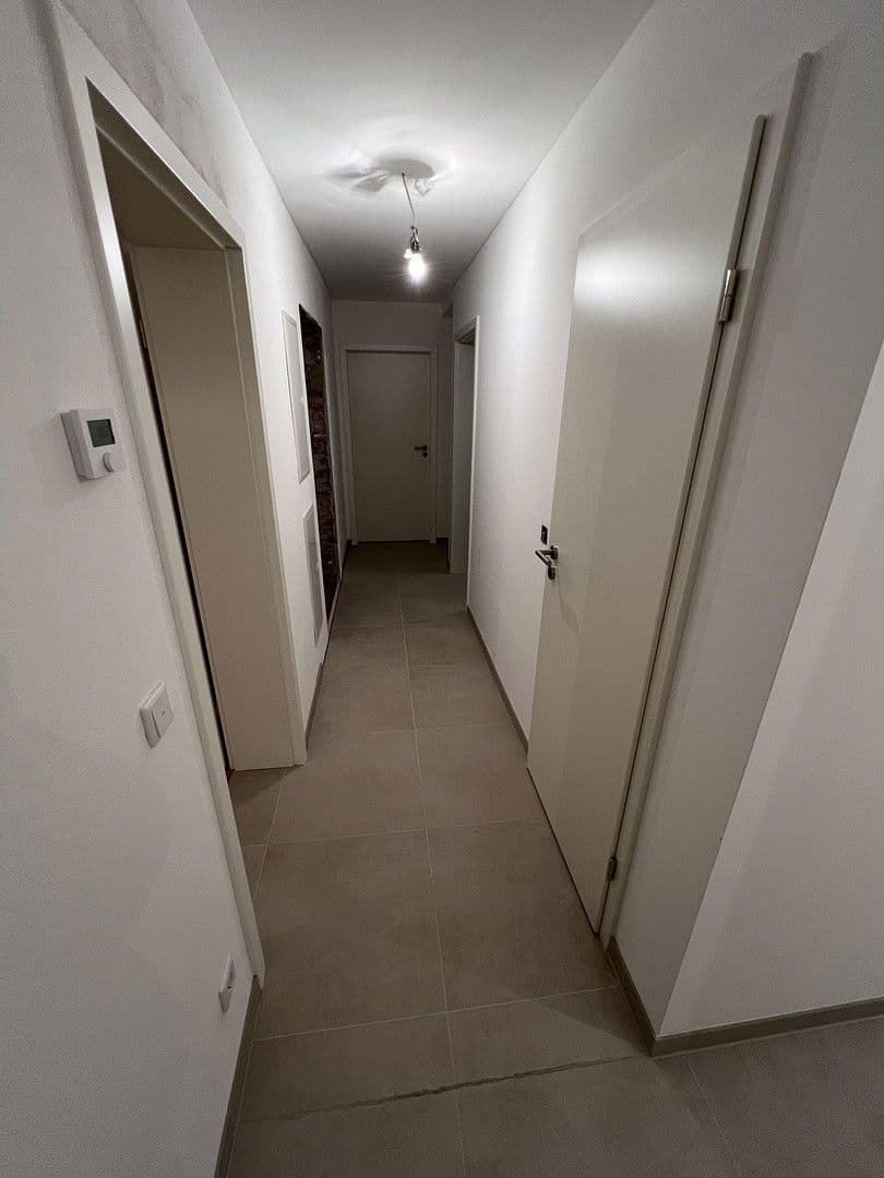 Prenájom bytu 4-izbový 92 m², Ammerndorf, Bavorsko Prenájom bytu 4-izbový 92 m², Ammerndorf, Bavorsko