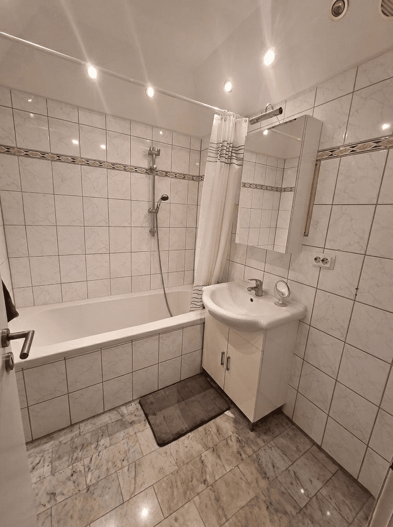 Predaj bytu 4-izbový 88 m², Bartningstr. 10, Darmstadt-Kranichstein, Hesensko Predaj bytu 4-izbový 88 m², Bartningstr. 10, Darmstadt-Kranichstein, Hesensko