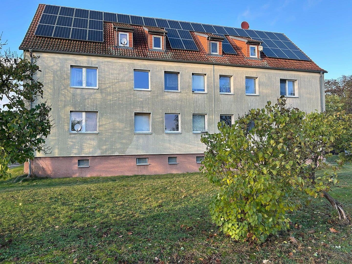 Predaj domu 3.286 m², pozemek 3.286 m², Dorfstr. 90, Fehrbellin, Brandenbursko Predaj domu 3.286 m², pozemek 3.286 m², Dorfstr. 90, Fehrbellin, Brandenbursko