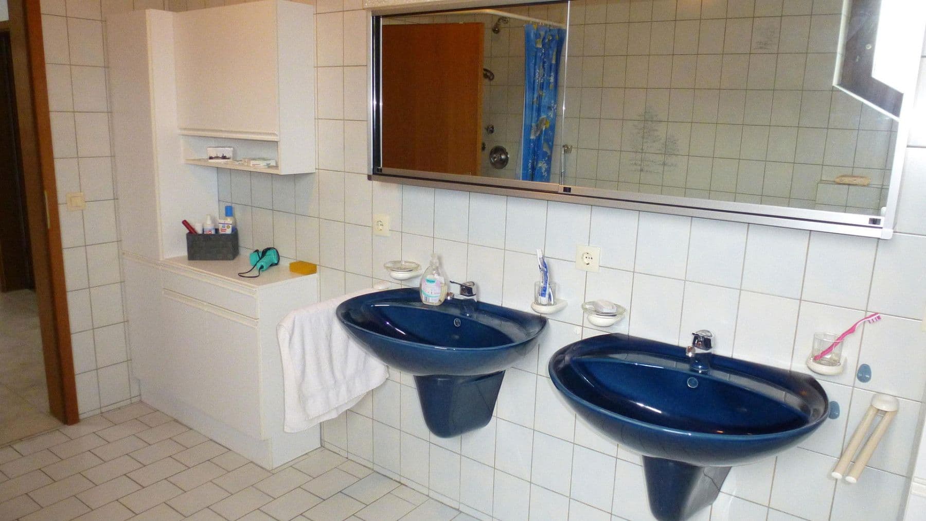 Predaj domu 255 m², pozemek 894 m², Hüttlingen, Bádensko-Wurttembersko Predaj domu 255 m², pozemek 894 m², Hüttlingen, Bádensko-Wurttembersko