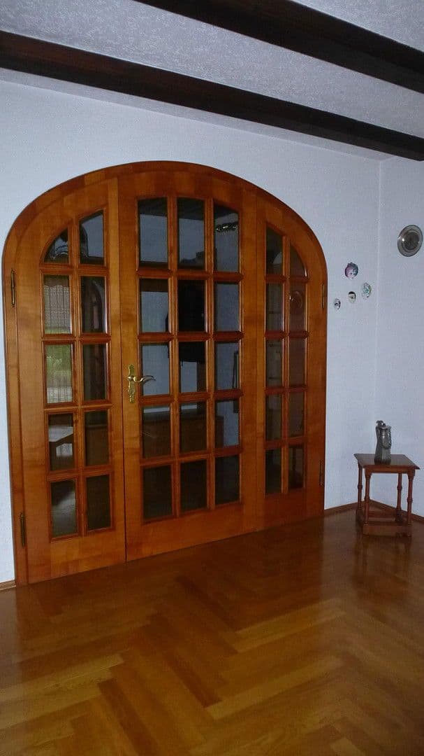 Predaj domu 255 m², pozemek 894 m², Hüttlingen, Bádensko-Wurttembersko Predaj domu 255 m², pozemek 894 m², Hüttlingen, Bádensko-Wurttembersko