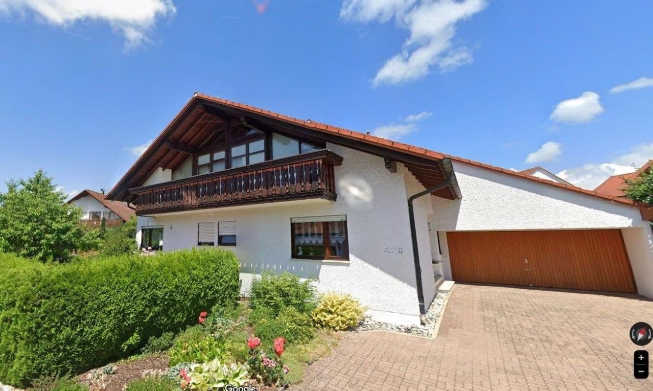Predaj domu 255 m², pozemek 894 m², Hüttlingen, Bádensko-Wurttembersko Predaj domu 255 m², pozemek 894 m², Hüttlingen, Bádensko-Wurttembersko