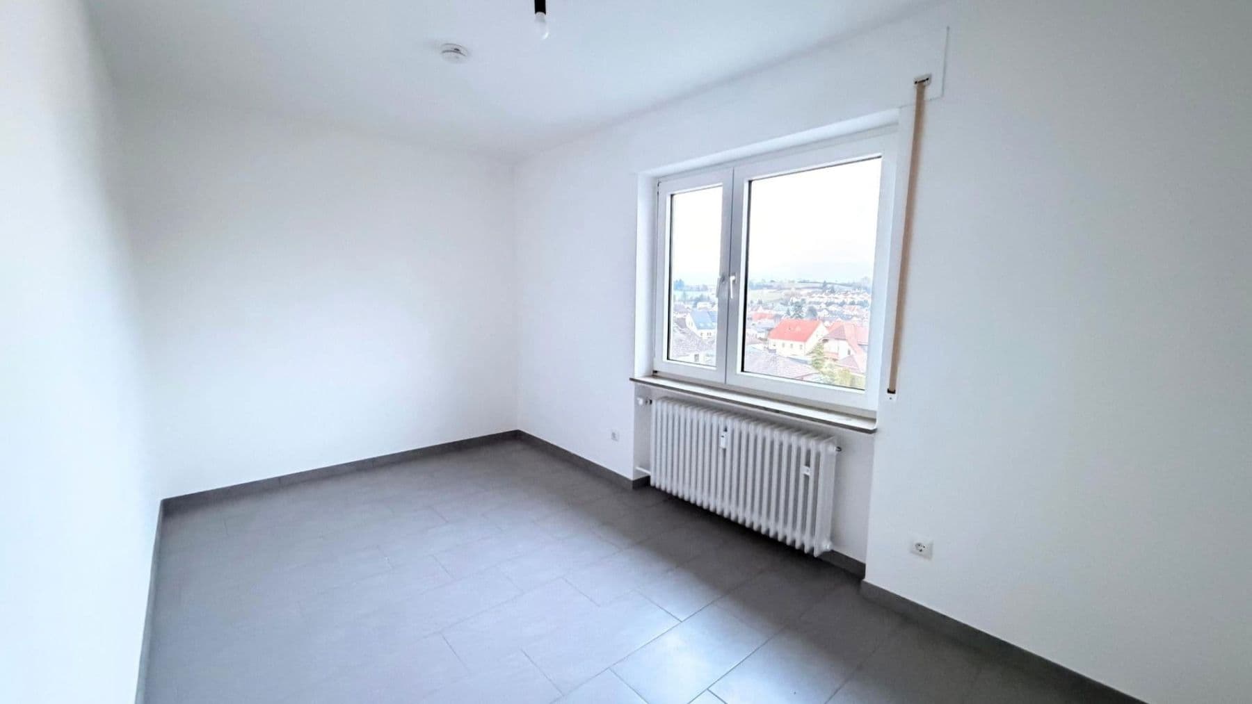 Prenájom bytu 3-izbový 81 m², Neu-Anspach, Hesensko Prenájom bytu 3-izbový 81 m², Neu-Anspach, Hesensko