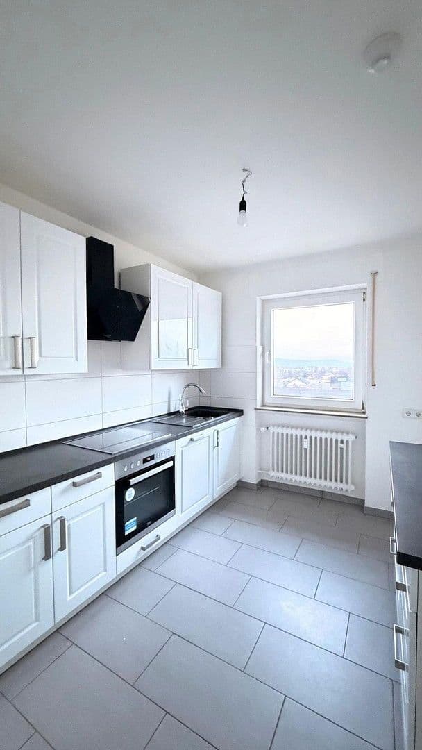 Prenájom bytu 3-izbový 81 m², Neu-Anspach, Hesensko Prenájom bytu 3-izbový 81 m², Neu-Anspach, Hesensko