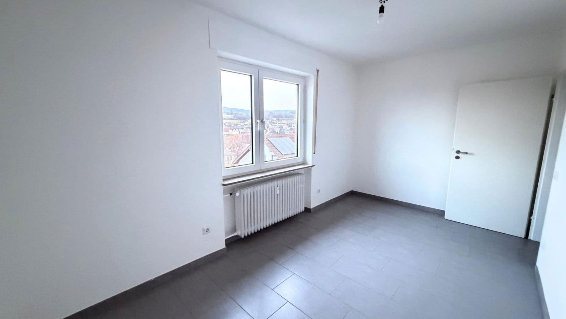 Prenájom bytu 3-izbový 81 m², Neu-Anspach, Hesensko Prenájom bytu 3-izbový 81 m², Neu-Anspach, Hesensko