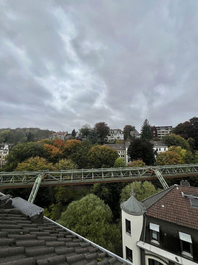 Prenájom bytu 5-izbový 85 m², Am Brögel 4, Wuppertal, Severné Porýnie - Westfálsko Prenájom bytu 5-izbový 85 m², Am Brögel 4, Wuppertal, Severné Porýnie - Westfálsko