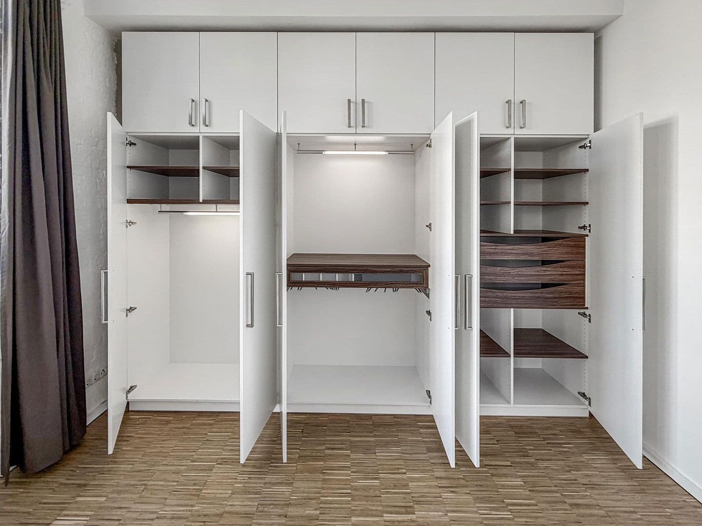 Predaj bytu 3-izbový 105 m², Boxhagener Str. 117, Berlin, Berlín Predaj bytu 3-izbový 105 m², Boxhagener Str. 117, Berlin, Berlín