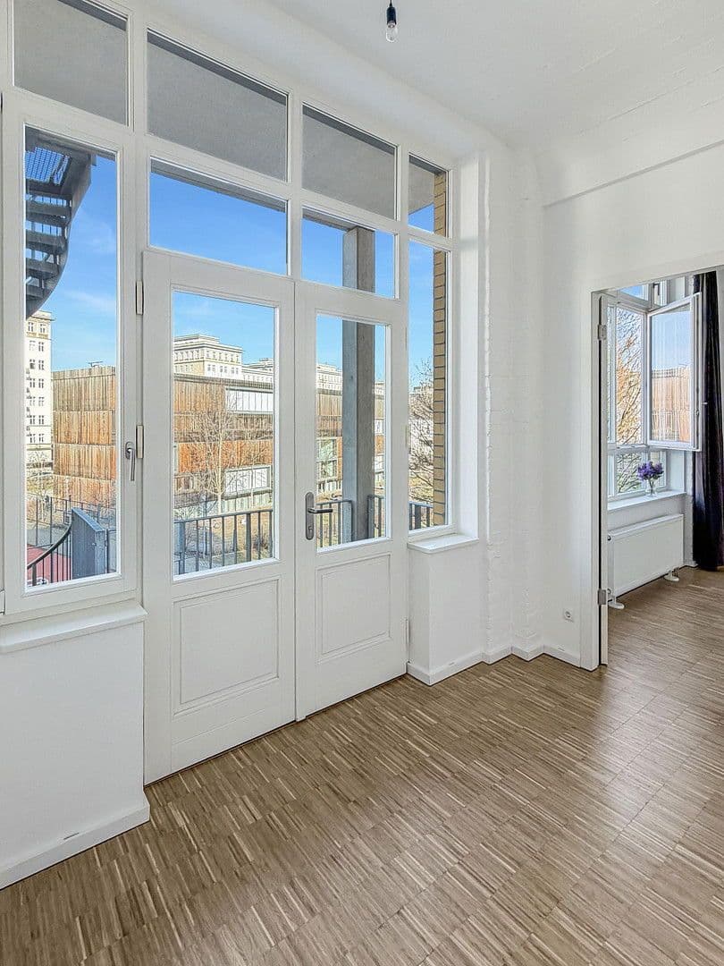 Predaj bytu 3-izbový 105 m², Boxhagener Str. 117, Berlin, Berlín Predaj bytu 3-izbový 105 m², Boxhagener Str. 117, Berlin, Berlín