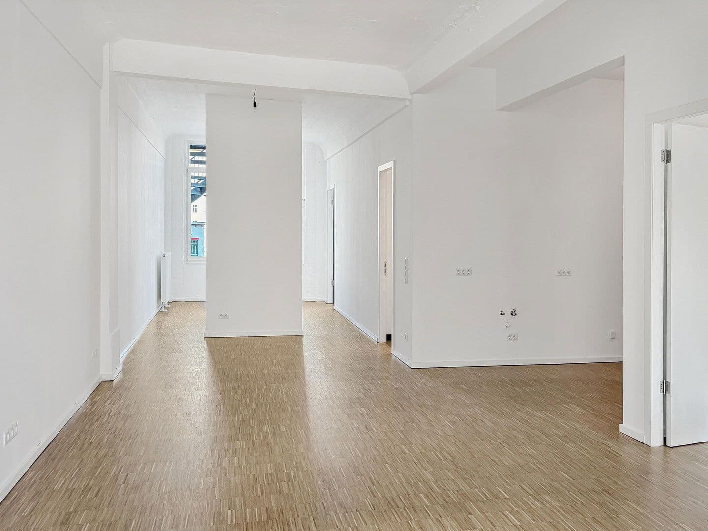Predaj bytu 3-izbový 105 m², Boxhagener Str. 117, Berlin, Berlín Predaj bytu 3-izbový 105 m², Boxhagener Str. 117, Berlin, Berlín