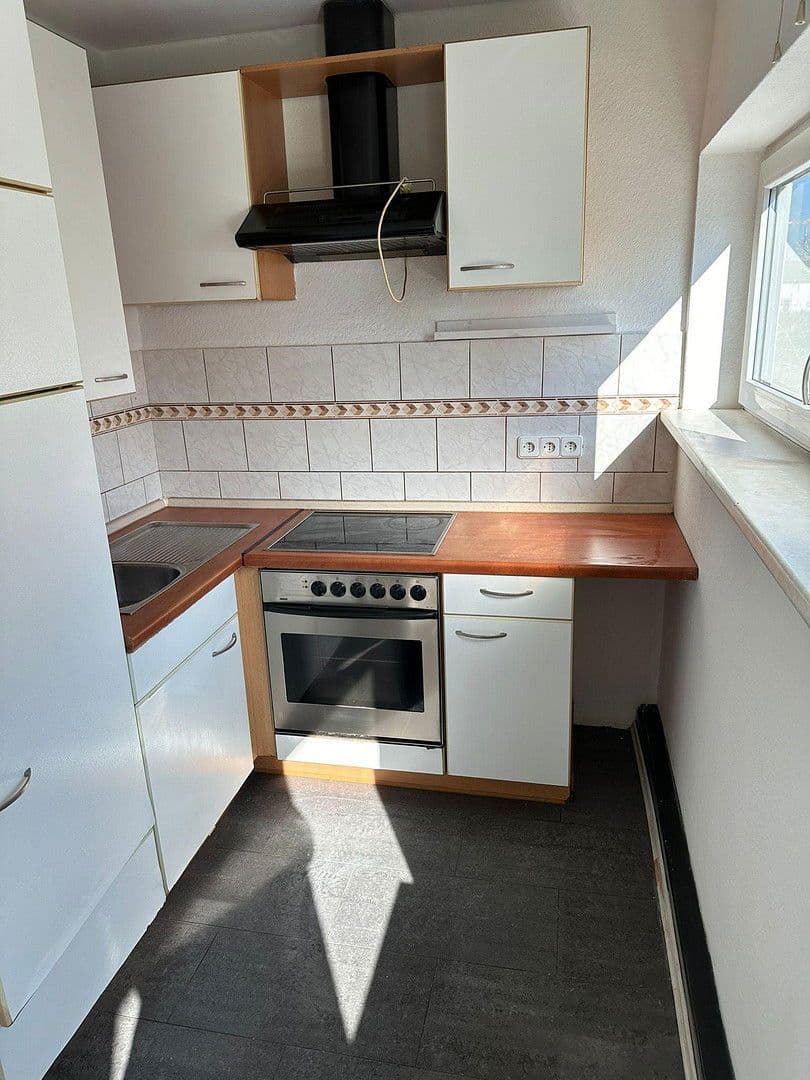 Prenájom bytu 1-izbový 38 m², Bochum, Severné Porýnie - Westfálsko Prenájom bytu 1-izbový 38 m², Bochum, Severné Porýnie - Westfálsko