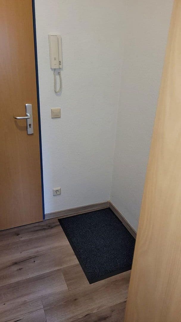Prenájom bytu 1-izbový 36 m², Halbergstr. 66, Ludwigshafen, Porýnie-Falcko Prenájom bytu 1-izbový 36 m², Halbergstr. 66, Ludwigshafen, Porýnie-Falcko