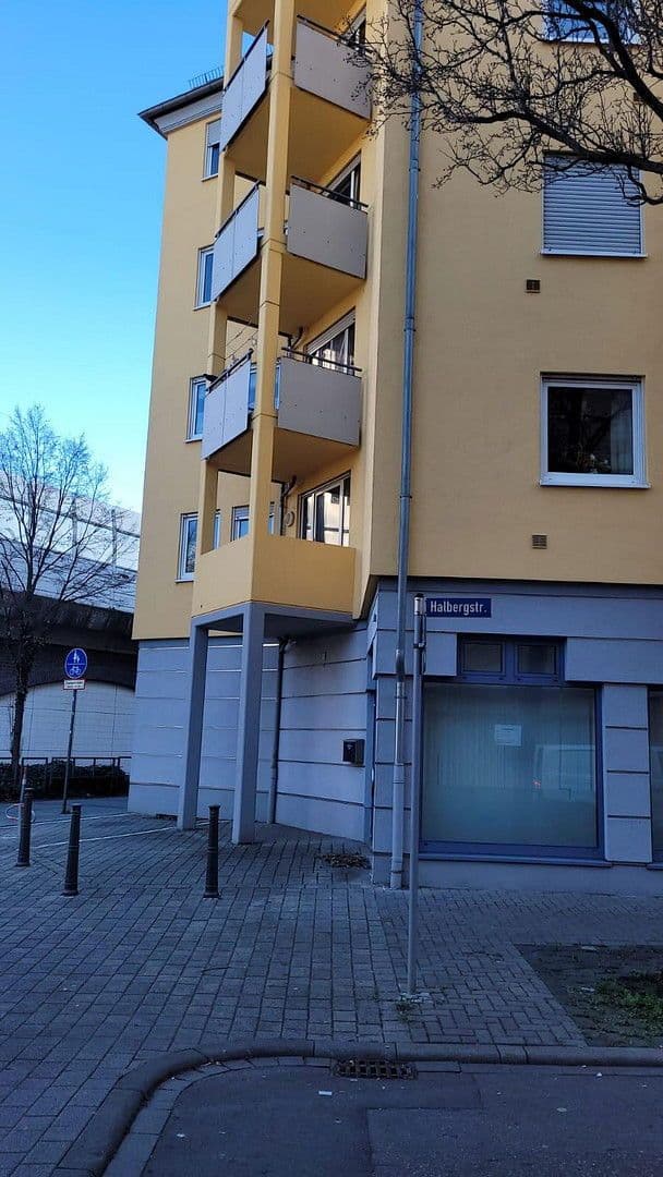Prenájom bytu 1-izbový 36 m², Halbergstr. 66, Ludwigshafen, Porýnie-Falcko Prenájom bytu 1-izbový 36 m², Halbergstr. 66, Ludwigshafen, Porýnie-Falcko