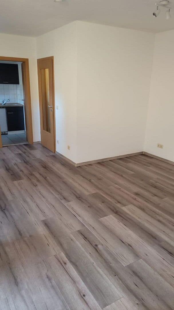 Prenájom bytu 1-izbový 36 m², Halbergstr. 66, Ludwigshafen, Porýnie-Falcko Prenájom bytu 1-izbový 36 m², Halbergstr. 66, Ludwigshafen, Porýnie-Falcko