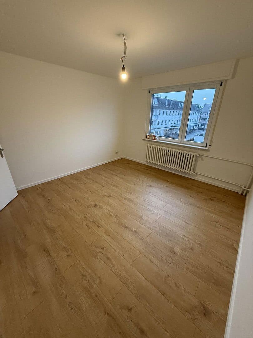 Prenájom bytu 3-izbový 65 m², Friedrichstr. 60, Haan, Severné Porýnie - Westfálsko Prenájom bytu 3-izbový 65 m², Friedrichstr. 60, Haan, Severné Porýnie - Westfálsko