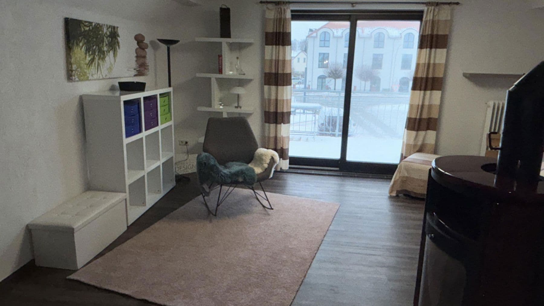 Prenájom bytu 3-izbový 100 m², Marienstraße 4, Langwedel, Dolné Sasko Prenájom bytu 3-izbový 100 m², Marienstraße 4, Langwedel, Dolné Sasko