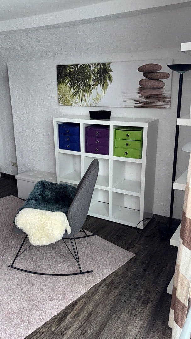 Prenájom bytu 3-izbový 100 m², Marienstraße 4, Langwedel, Dolné Sasko Prenájom bytu 3-izbový 100 m², Marienstraße 4, Langwedel, Dolné Sasko