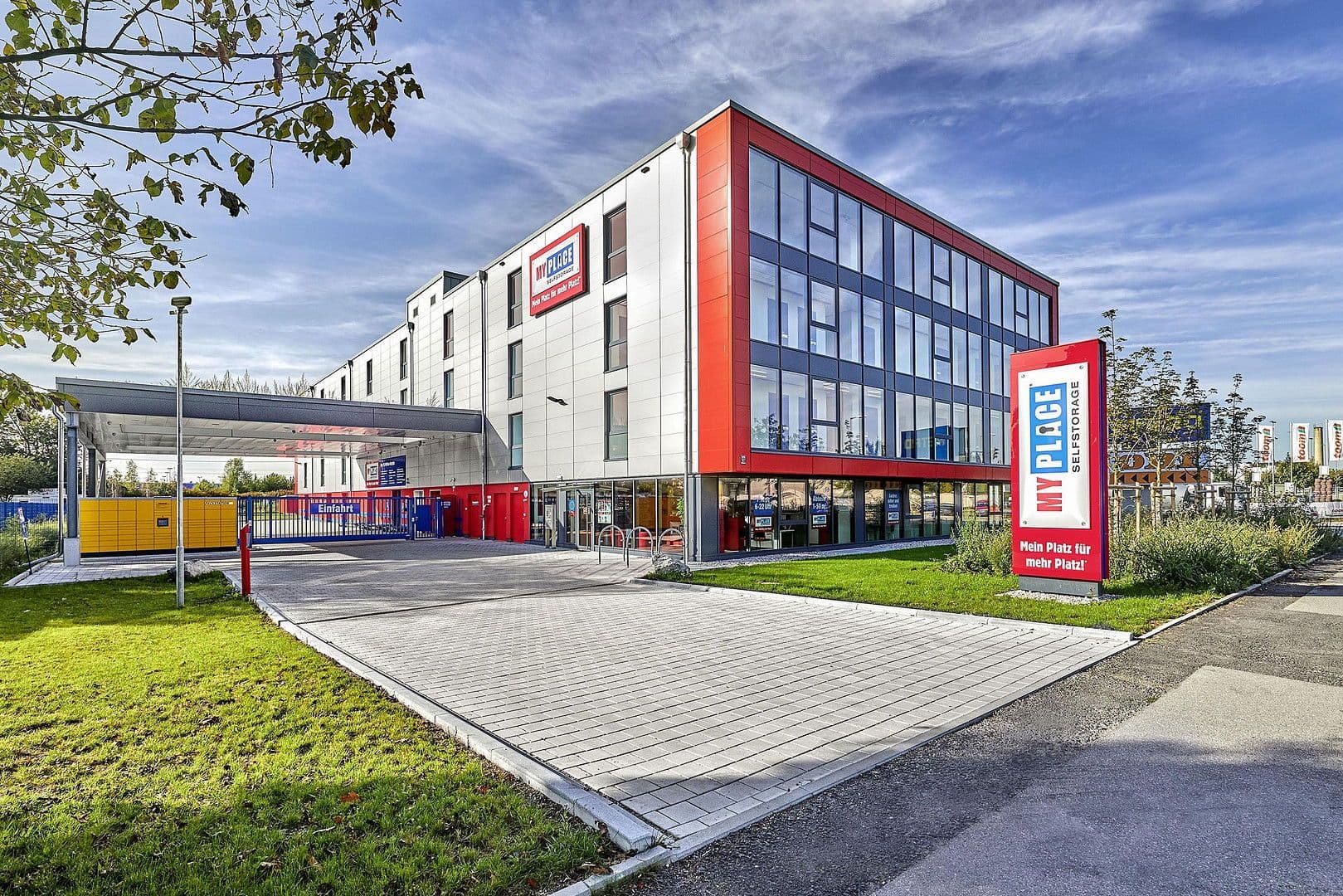 Prenájom nebytového priestoru 75 m², Bodenseestraße 171, München, Bavorsko Prenájom nebytového priestoru 75 m², Bodenseestraße 171, München, Bavorsko