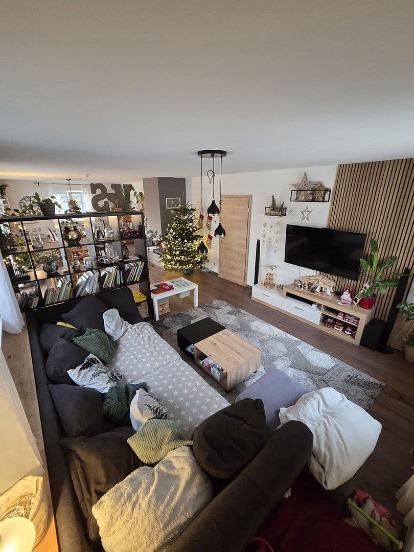 Predaj domu 180 m², pozemek 537 m², Wertheim, Bádensko-Wurttembersko Predaj domu 180 m², pozemek 537 m², Wertheim, Bádensko-Wurttembersko