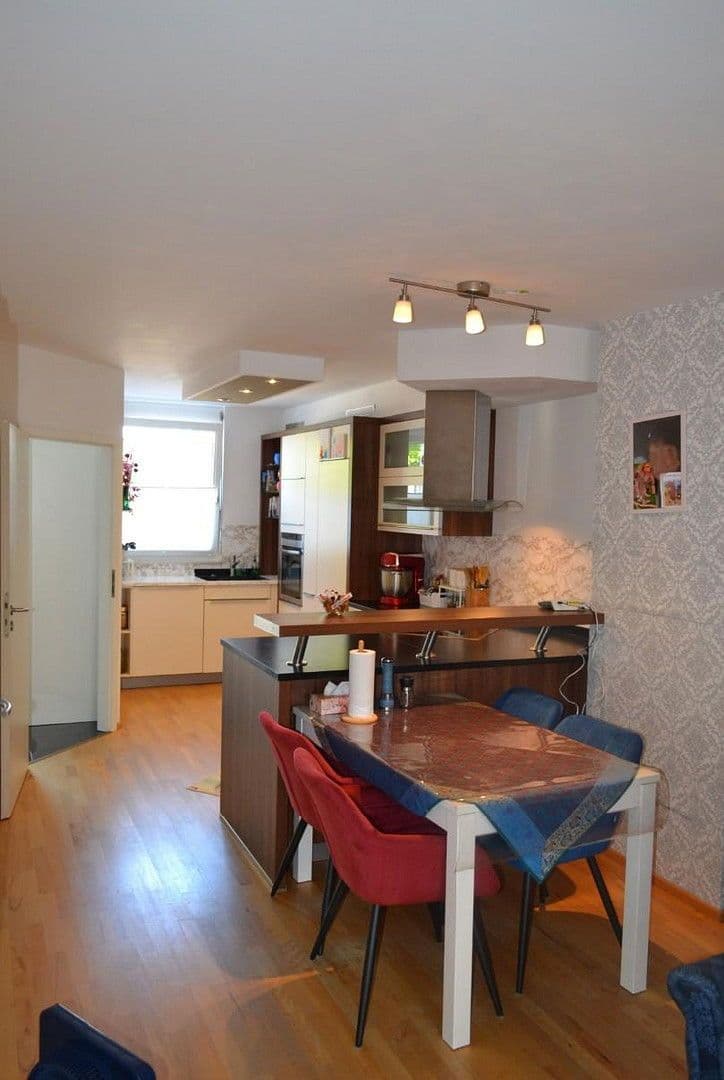 Predaj domu 81 m², pozemek 168 m², Ingolstadt, Bavorsko Predaj domu 81 m², pozemek 168 m², Ingolstadt, Bavorsko