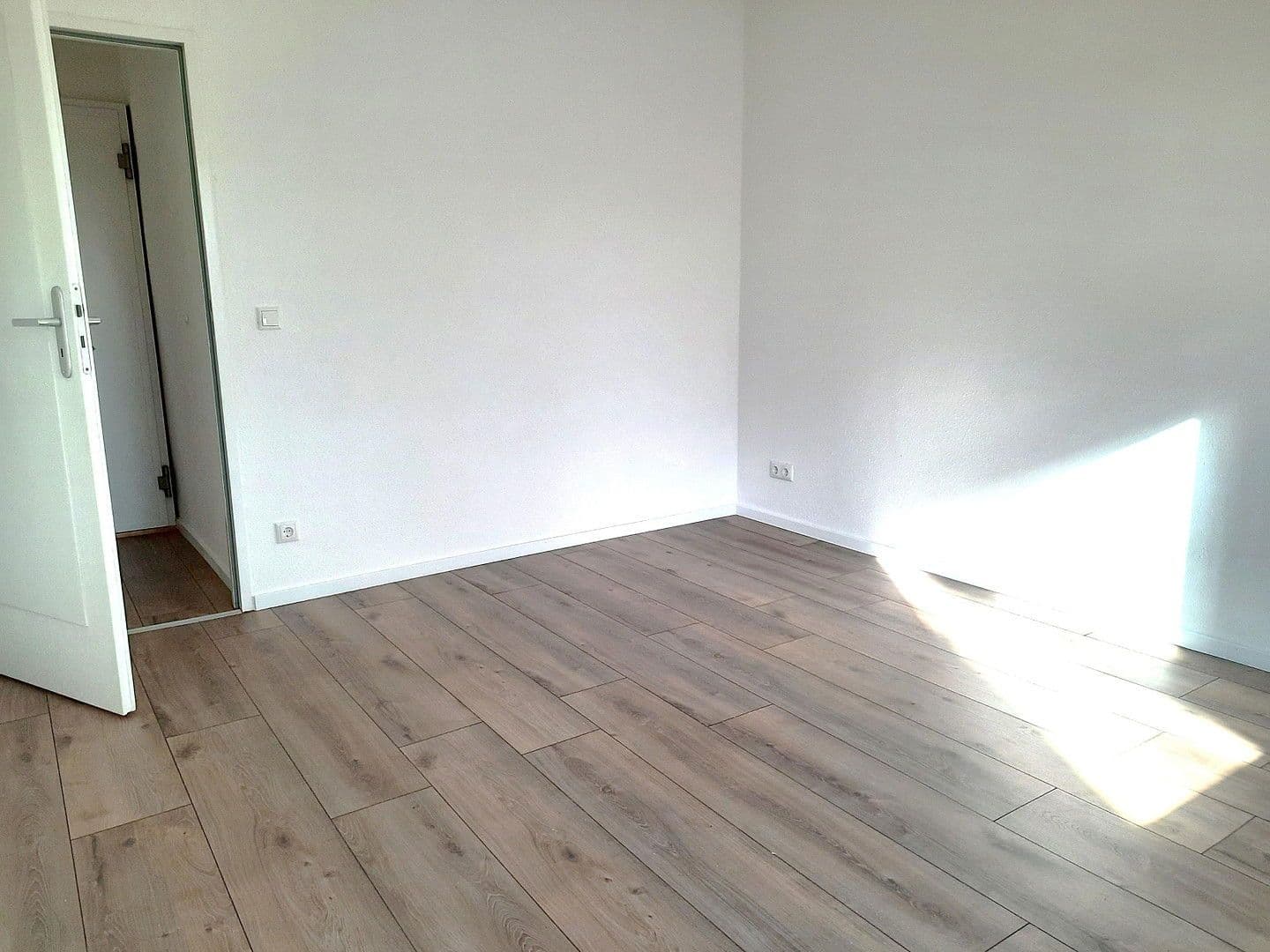 Predaj bytu 3-izbový 72 m², Egisheimer Weg 10, Berlin, Berlín Predaj bytu 3-izbový 72 m², Egisheimer Weg 10, Berlin, Berlín