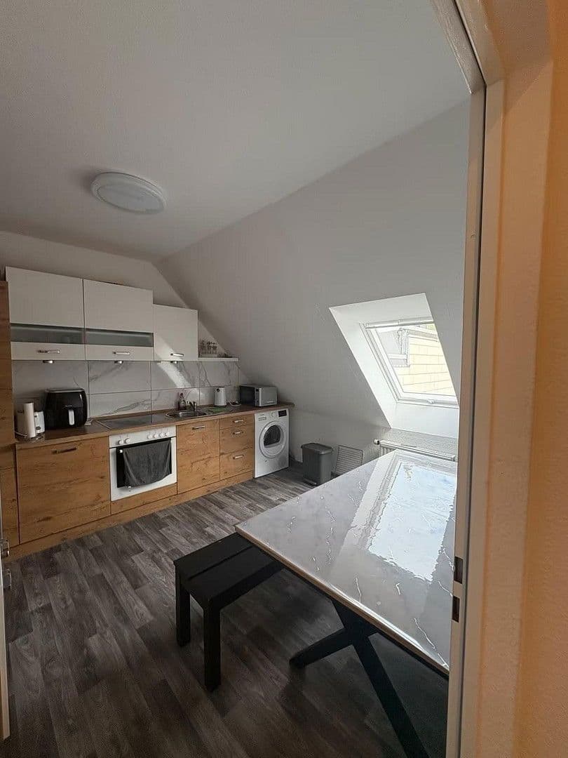Prenájom bytu 2-izbový 48 m², Hubertusstrasse 183, Krefeld, Severné Porýnie - Westfálsko Prenájom bytu 2-izbový 48 m², Hubertusstrasse 183, Krefeld, Severné Porýnie - Westfálsko