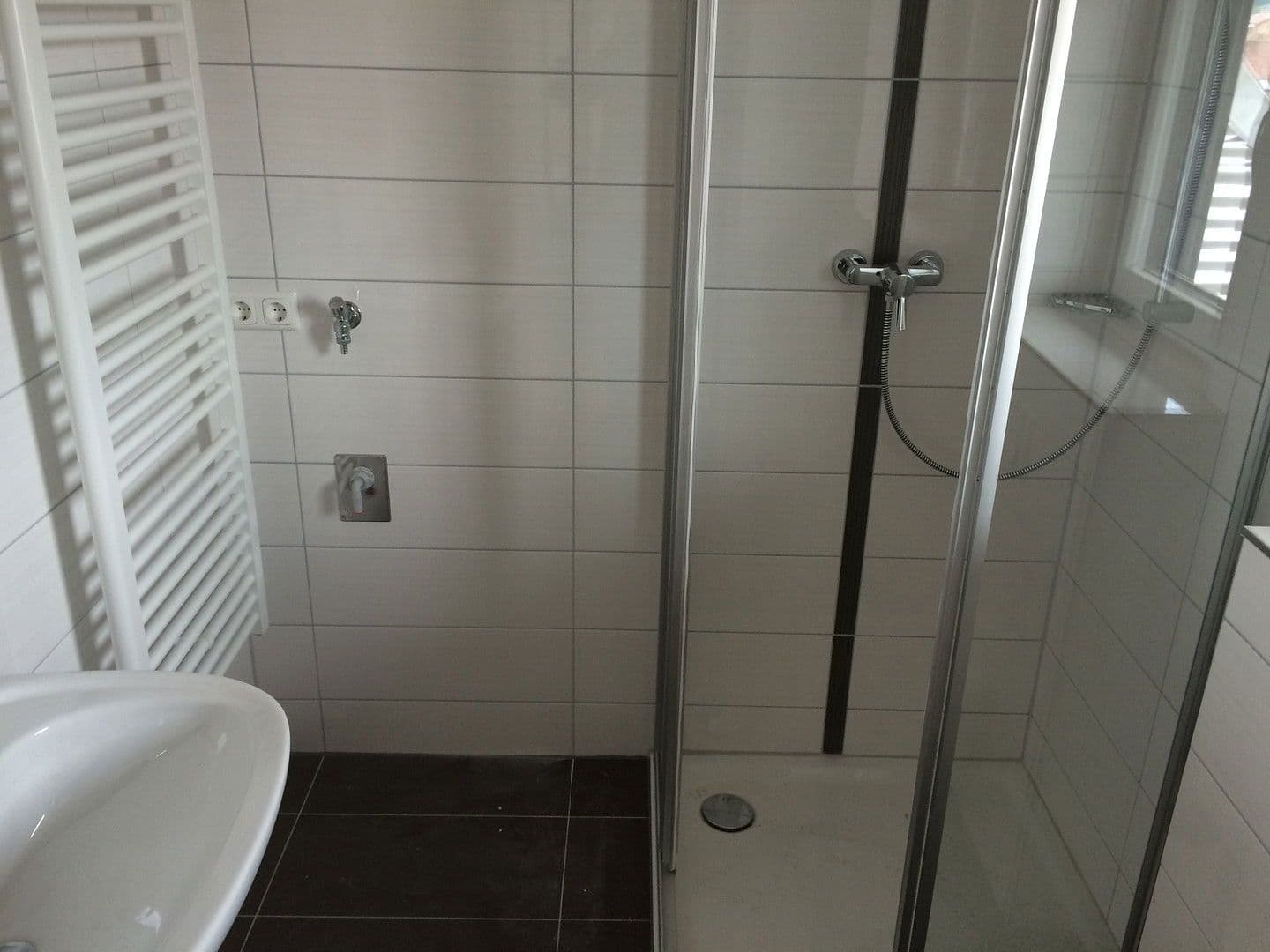 Prenájom bytu 2-izbový 69 m², Siedlung 17 und 18, Deggendorf, Bavorsko Prenájom bytu 2-izbový 69 m², Siedlung 17 und 18, Deggendorf, Bavorsko