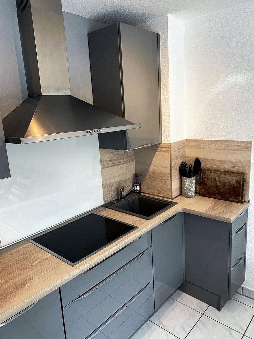 Prenájom bytu 2-izbový 48 m², Köln, Severné Porýnie - Westfálsko Prenájom bytu 2-izbový 48 m², Köln, Severné Porýnie - Westfálsko