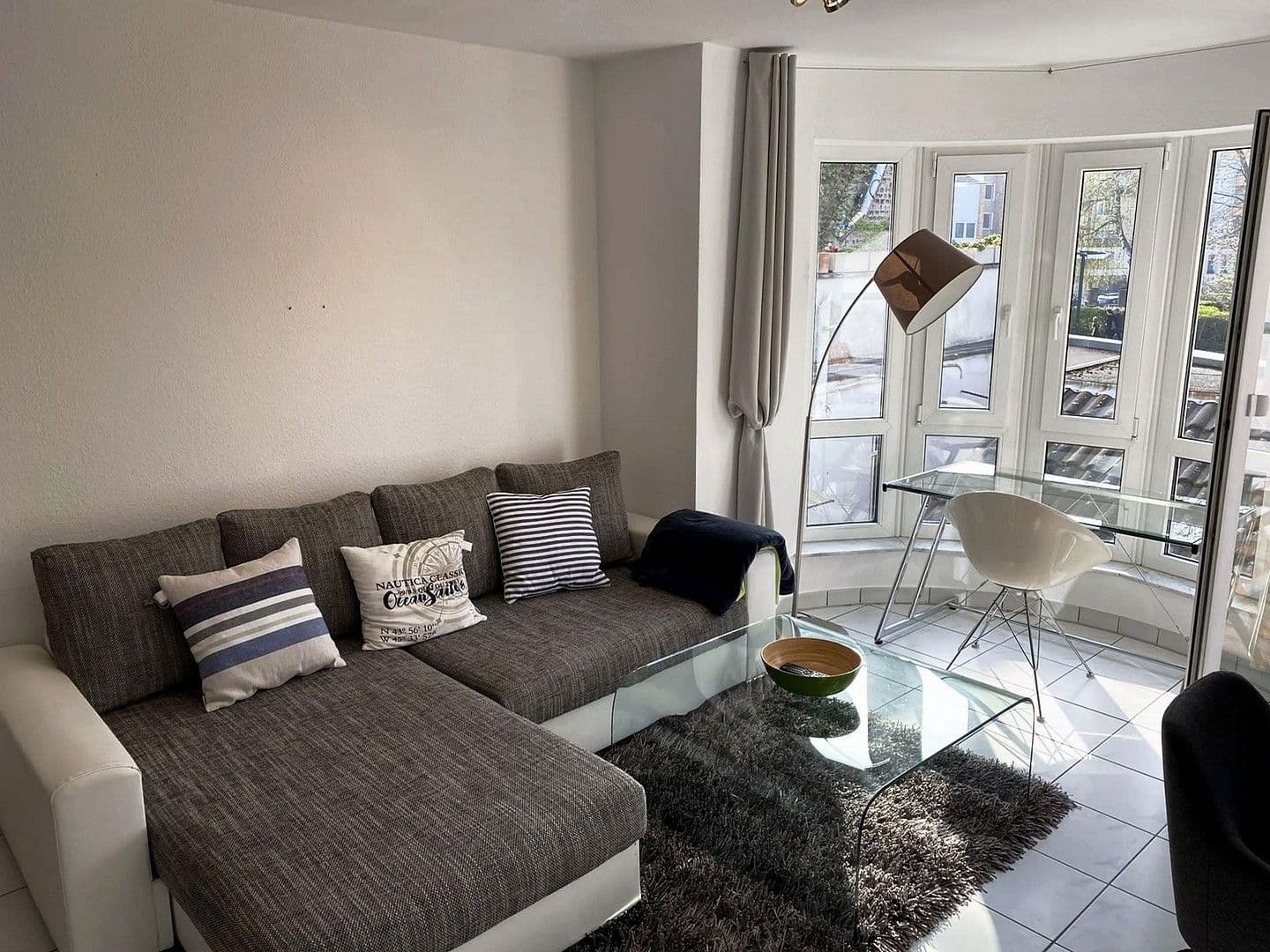 Prenájom bytu 2-izbový 48 m², Köln, Severné Porýnie - Westfálsko Prenájom bytu 2-izbový 48 m², Köln, Severné Porýnie - Westfálsko