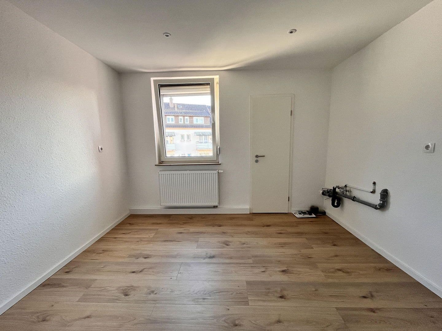 Predaj bytu 3-izbový 72 m², Kaiserlautern, Porýnie-Falcko Predaj bytu 3-izbový 72 m², Kaiserlautern, Porýnie-Falcko